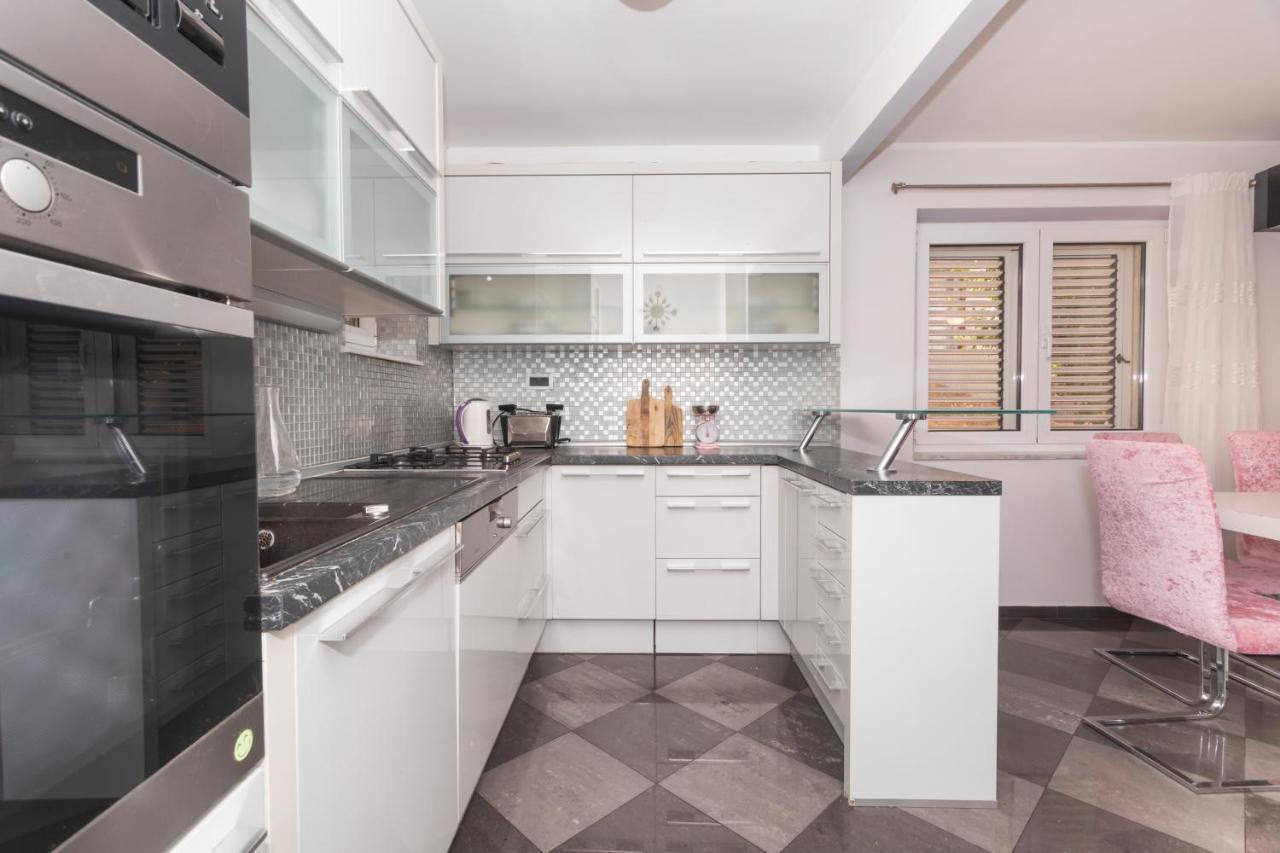 Villa City Center Šibenik Eksteriør billede