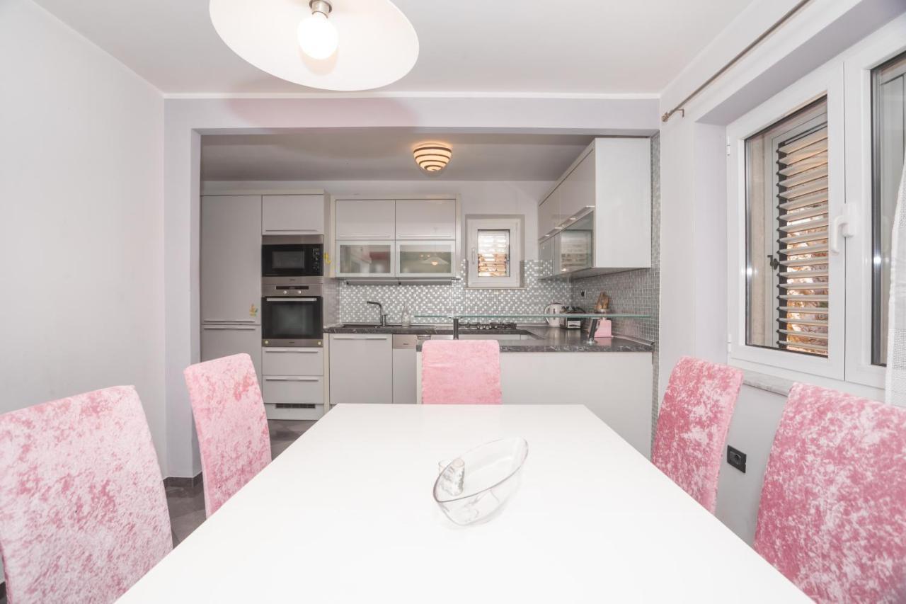 Villa City Center Šibenik Eksteriør billede